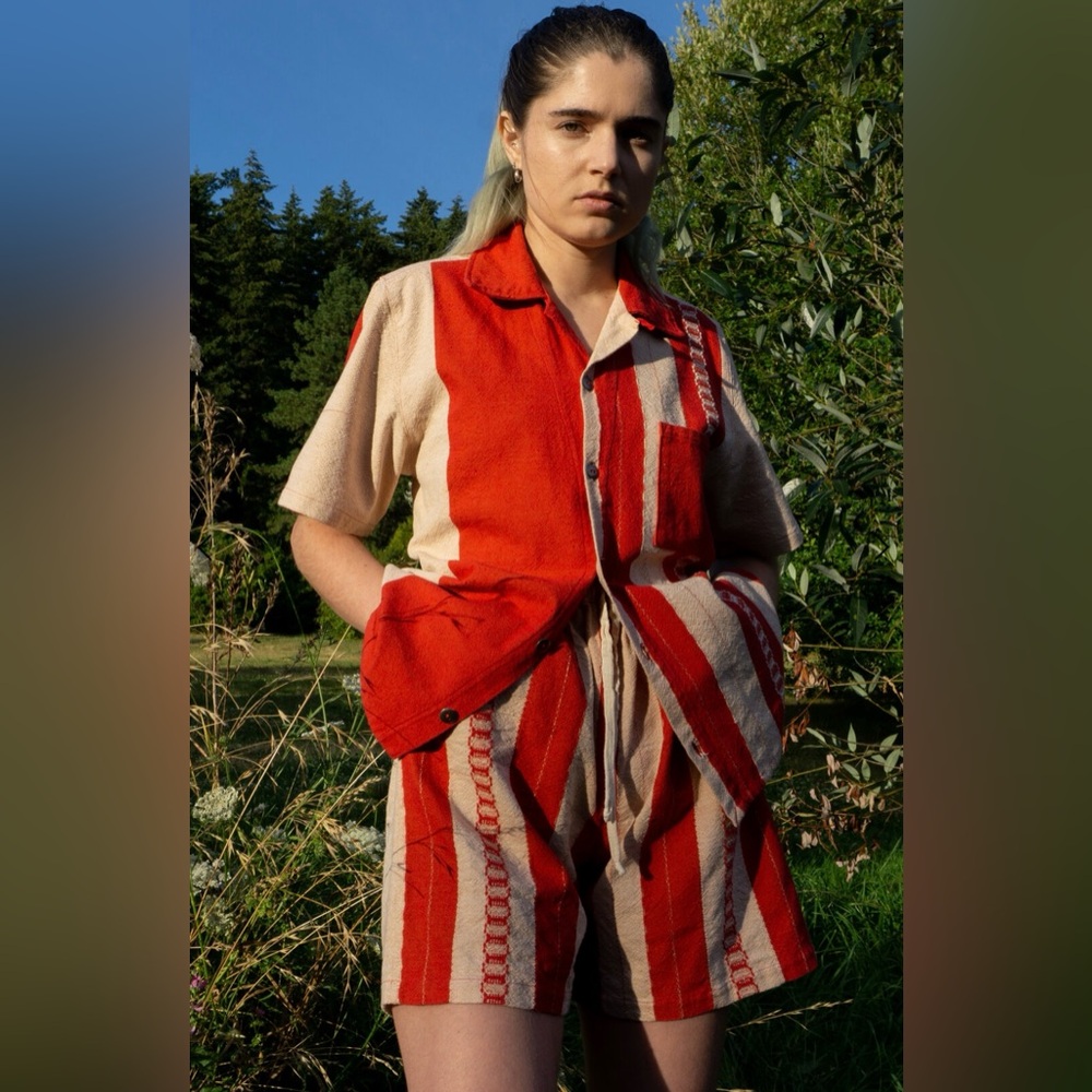 Graziano and Gutierrez Red And Tan Shorts Cotton RARE Small/Medium/Large Woven - Picture 1 of 12